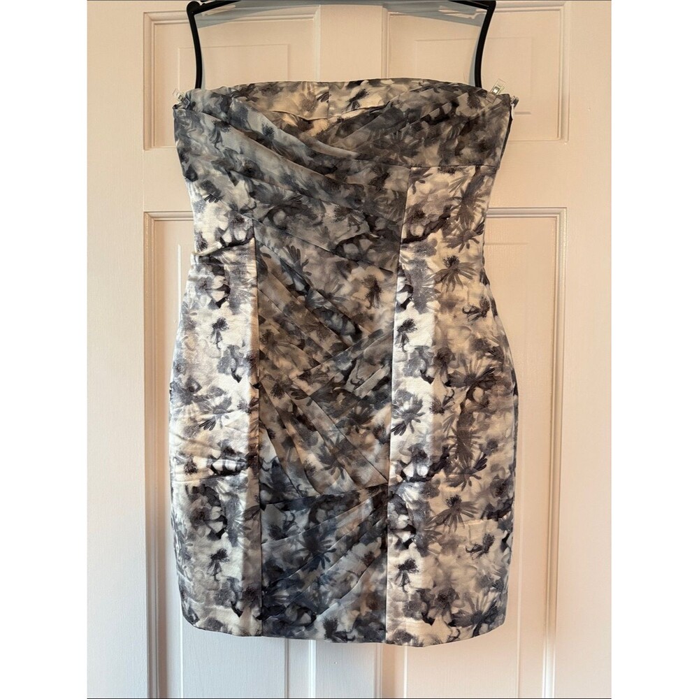 NWT CYNTHIA STEFFE GRAY CREAM STRAPLESS SHEATH DRESS FLORAL CHIFFON SATIN SIZE 8